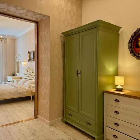 Elite Apart Near Svoboda Avenue Lviv Luaran gambar