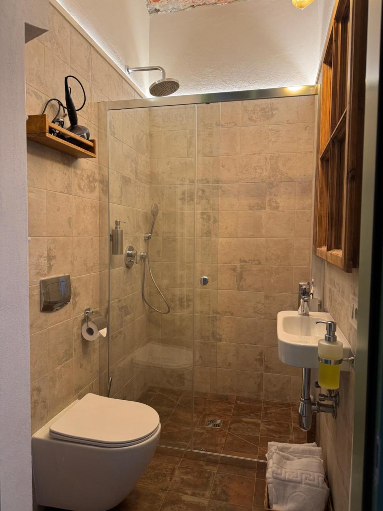 Elite Apart Near Svoboda Avenue Lviv Luaran gambar