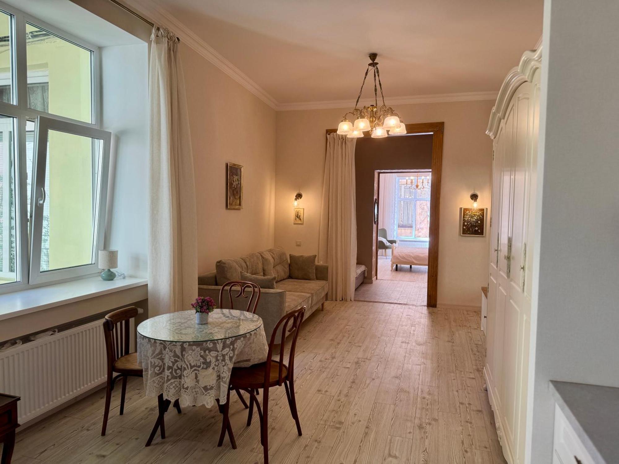 Elite Apart Near Svoboda Avenue Lviv Luaran gambar